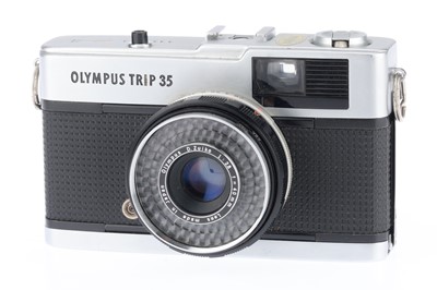 Lot 151 - An Olympus Trip 35 Compact Camera