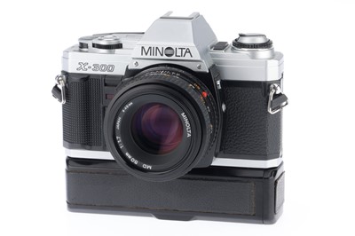 Lot 204 - A Minolta X-300 35mm SLR Camera