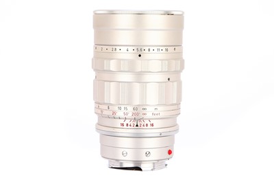 Lot 174 - A Leitz Summicron f/2 90mm Lens
