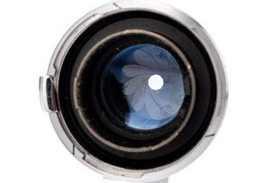 Lot 153 - A Nikon Nikkor-Q.C f/3.5 135mm Lens