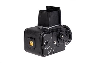 Lot 236 - A Hasselblad 2000FC/M Medium Format Camera