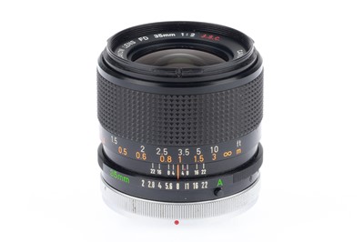 Lot 277 - A Canon FD f/2 35mm SSC Lens