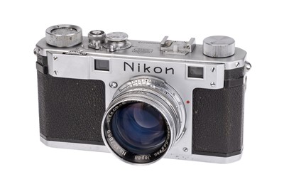 Lot 144 - A Nikon M 35mm Rangefinder Camera