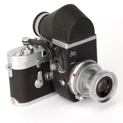 Lot 21 - A Leica M3 Rangefinder Camera