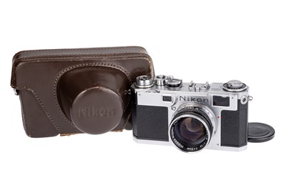 Lot 148 - A Nikon S2 35mm Rangefinder Camera