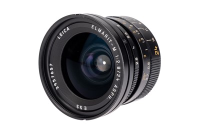 Lot 47 - A Leitz Elmarit-M f/2.8 24mm ASPH Lens