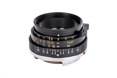 Lot 57 - A Leitz Summicron f/2 35mm Lens