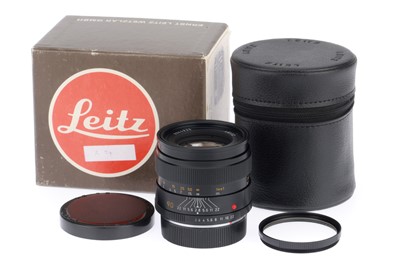 Lot 263 - A Leitz Elmarit-R f/2.8 90mm Lens