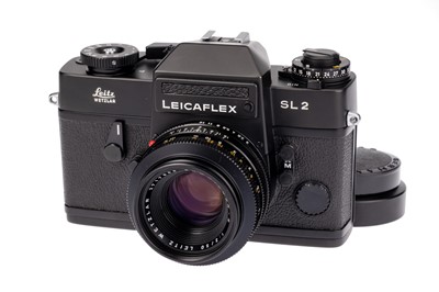 Lot 66 - A Leica Leicaflex SL2 SLR Camera