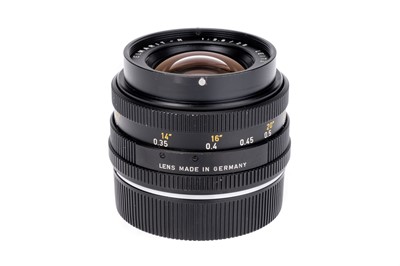 Lot 75 - A Leitz Elmarit-R f/2.8 28mm Lens