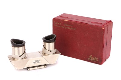 Lot 195 - A Leica VOTRA Stereo Viewer
