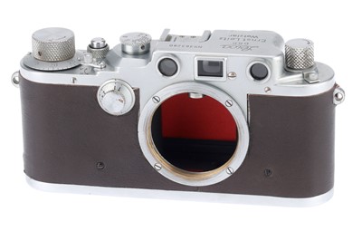 Lot 4 - A Leica IIIc Rangefinder Camera Body Red Curtain Model