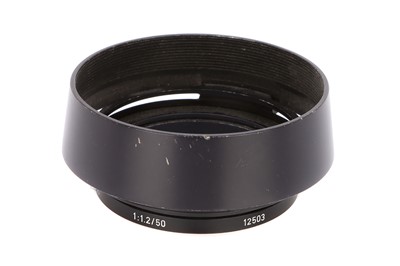Lot 198 - A Leica Noctilux f/1.2 50mm Lens Hood