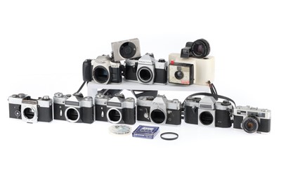 Lot 364 - A Quantity of 35mm Camera Bodies