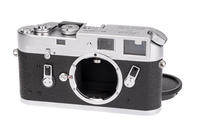 Lot 38 - A Leica M4 Rangefinder Camera Body