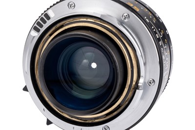 Lot 58 - A Leitz Summicron-M ASPH. f/2 35mm Lens