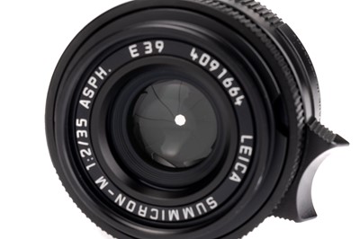 Lot 58 - A Leitz Summicron-M ASPH. f/2 35mm Lens