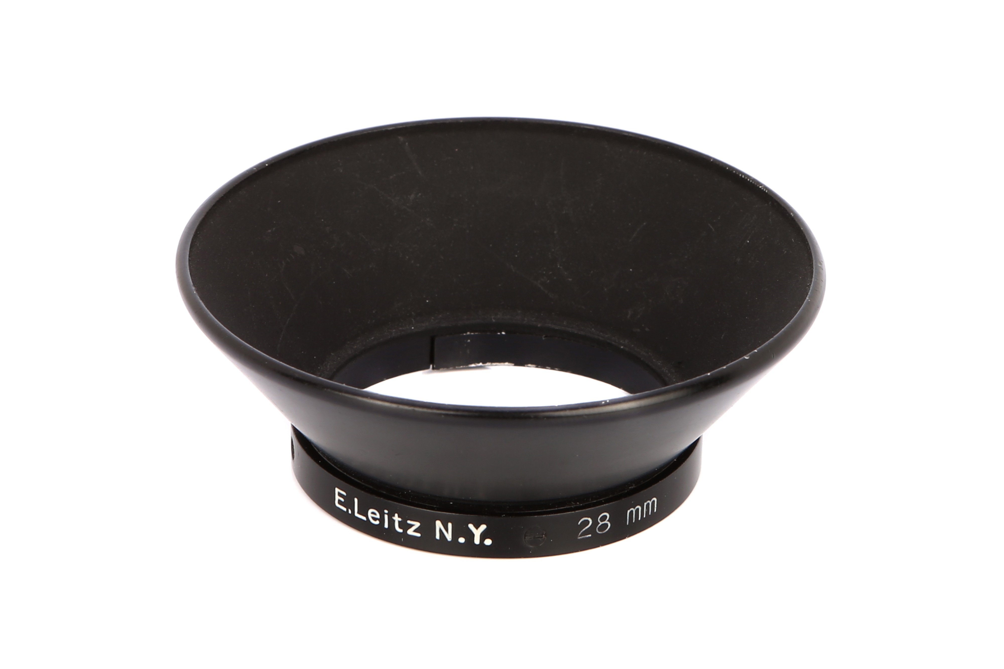 28mm lens hood