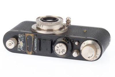 Lot 1 - A Leica Standard Camera