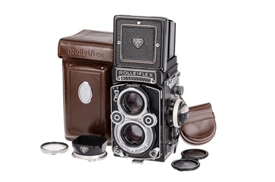 Lot 253 - A Rollei Rolleiflex 3.5F Medium Format TLR Camera