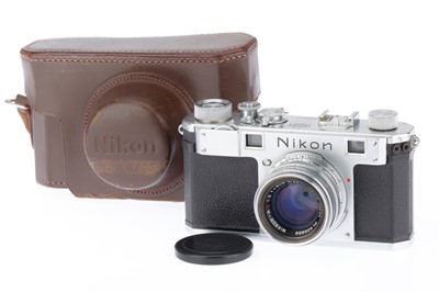 Lot 60 - A Nikon S Rangefinder Camera