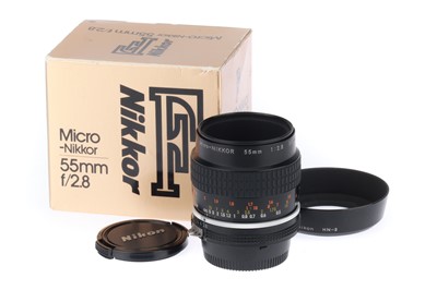 Lot 256 - A Micro-Nikkor f/2.8 55mm Ai-S Lens