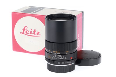 Lot 251 - A Leitz Canada Elmarit-R f/2.8 135mm Lens