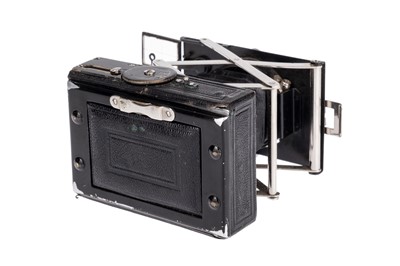 Lot 294 - A Kengott Weka Folding Camera