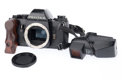 Lot 138 - A Pentax LX 35mm SLR Camera Body