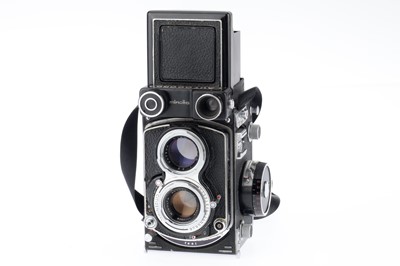 Lot 160 - A Minolta Autocord Medium Format TLR Camera