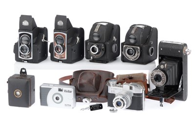 Lot 203 - A Mixed Selection of Film Cameras