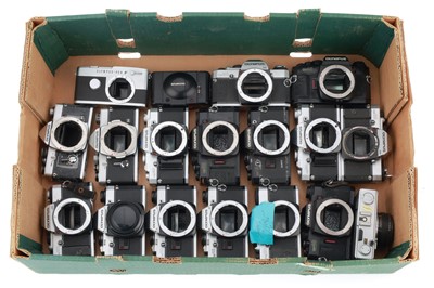 Lot 135 - A Selection of Olympus Cameras