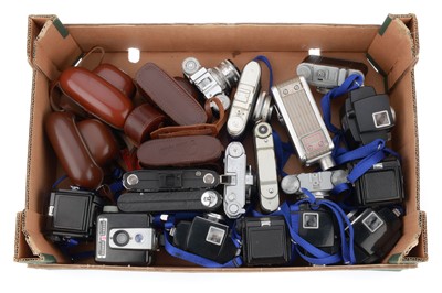 Lot 18 - A Mixed Selection of Film Cameras.