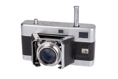 Lot 231 - A Voigtlander Vitessa 'Attrappe' Camera