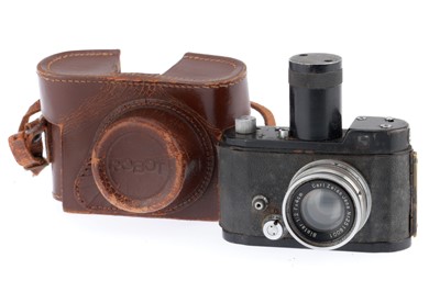 Lot 101 - A Robot Luftwaffen Model Camera