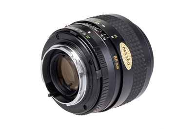 Lot 184 - A Minolta MD Rokkor f/1.7 85mm Lens