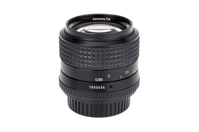 Lot 185 - A Minolta MD Rokkor f/2 85mm Lens