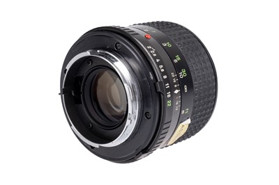 Lot 185 - A Minolta MD Rokkor f/2 85mm Lens