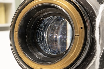 Lot 379 - A Lomo 35BAS4-15-01 f/2 80mm Anamorphic Cinema Lens