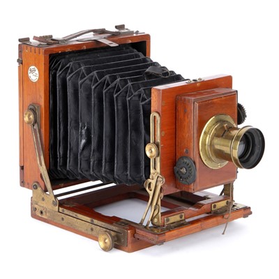 Lot 214 - A Boots Cash Chemists Quarter Plate Mahogany Camera