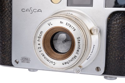 Lot 228 - A Steinheil Casca II Rangefinder Camera