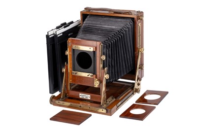 Lot 333 - A Gandolfi 5x7” Mahogany & Brass Camera