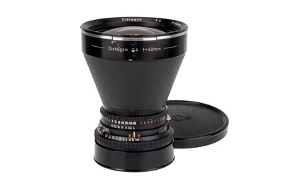 Lot 241 - A Carl Zeiss Distagon f/4 40mm Wide Angle Lens