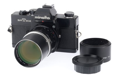 Lot 83 - A Minolta SRT202 35mm SLR Camera