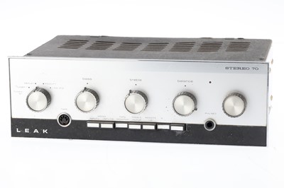 Lot 517 - A Leak Stereo 70 Amplifier