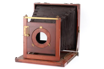 Lot 177 - A 10x12 Inch Field Camera