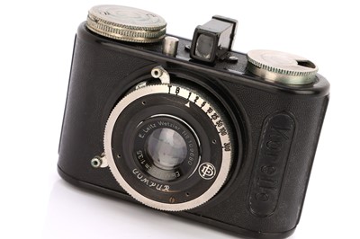 Lot 253 - A Kochmann Korelle K Camera