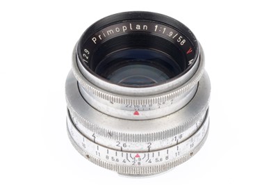 Lot 274 - A Meyer-Gorlitz Primoplan V f/1.9 58mm Lens