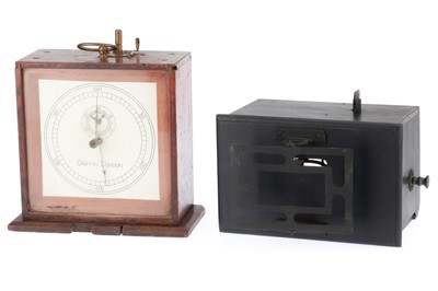 Lot 441 - Early Darkroom Equipment