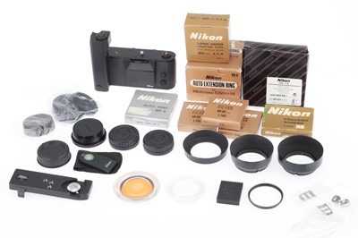 Lot 587 - A Collection of Nikon Accessories